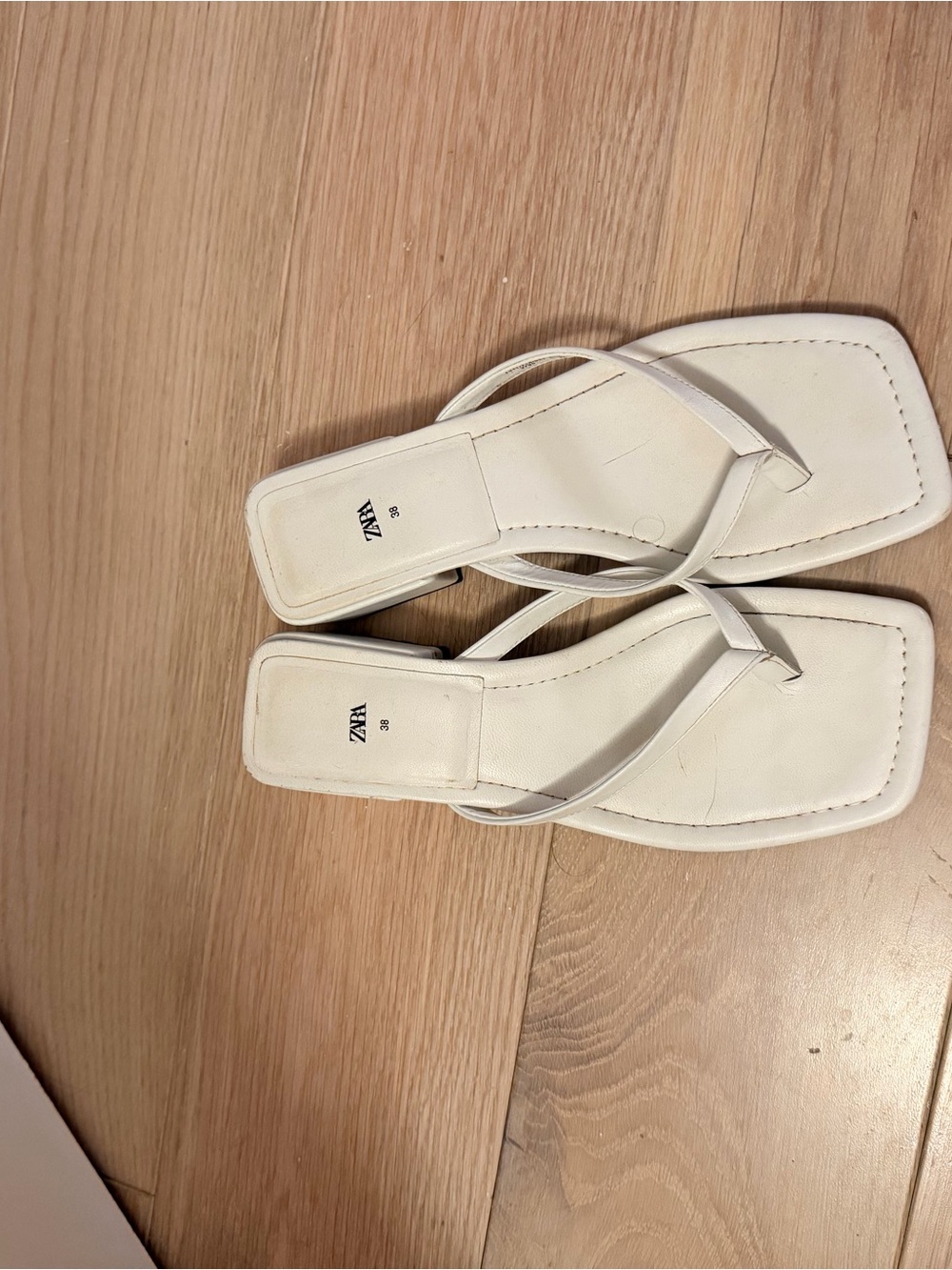 ZARA Cream Square-Toe Thong Sandals